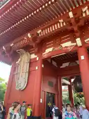 浅草寺の山門