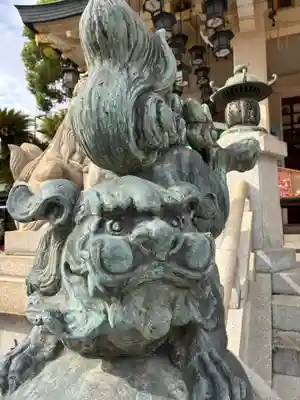 難波八阪神社の狛犬