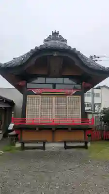於菊稲荷神社の{uncategorized: "未分類", other: "その他", undefined: "問題あり", building: "その他建物", grave: "お墓", sacred_gate: "鳥居", guardian: "狛犬", statue: "像", buddha: "仏像", history: "歴史", nature: "自然", garden: "庭園", animal: "動物", pagoda: "塔", temizu: "手水舎", mountain_gate: "山門・神門", sanctuary: "本殿・本堂", subordinate: "末社・摂社", art: "芸術", scenery: "景色", jizo: "地蔵", ema: "絵馬", goshuin: "御朱印", omikuji: "おみくじ", items: "授与品その他", amulet: "お守り", goshuincho: "御朱印帳", eats: "食事", festival: "お祭り", votive_dance: "神楽", shichigosan: "七五三参", wedding: "結婚式", experience: "体験その他", initially: "初詣", around: "周辺", anti_infection: "感染症対策"}