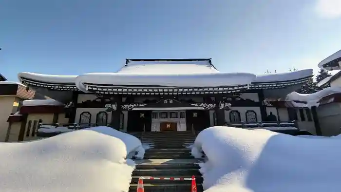 妙法寺の本殿