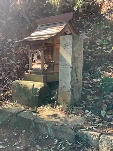 稲田神社の末社