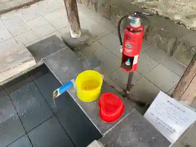 薬師堂(鶴の休石)(山形県)