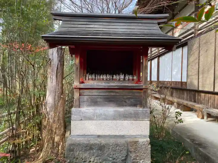 菊水寺の末社・摂社
