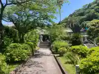傳福寺【伝福寺】の{uncategorized: "未分類", other: "その他", undefined: "問題あり", building: "その他建物", grave: "お墓", sacred_gate: "鳥居", guardian: "狛犬", statue: "像", buddha: "仏像", history: "歴史", nature: "自然", garden: "庭園", animal: "動物", pagoda: "塔", temizu: "手水舎", mountain_gate: "山門・神門", sanctuary: "本殿・本堂", subordinate: "末社・摂社", art: "芸術", scenery: "景色", jizo: "地蔵", ema: "絵馬", goshuin: "御朱印", omikuji: "おみくじ", items: "授与品その他", amulet: "お守り", goshuincho: "御朱印帳", eats: "食事", festival: "お祭り", votive_dance: "神楽", shichigosan: "七五三参", wedding: "結婚式", experience: "体験その他", initially: "初詣", around: "周辺", anti_infection: "感染症対策"}