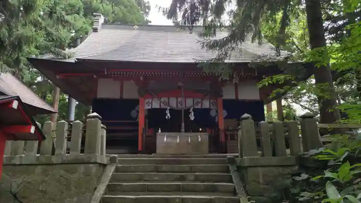宇賀神社の本殿・本堂