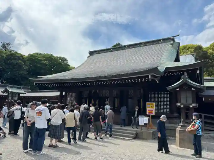 武蔵一宮氷川神社の{uncategorized: "未分類", other: "その他", undefined: "問題あり", building: "その他建物", grave: "お墓", sacred_gate: "鳥居", guardian: "狛犬", statue: "像", buddha: "仏像", history: "歴史", nature: "自然", garden: "庭園", animal: "動物", pagoda: "塔", temizu: "手水舎", mountain_gate: "山門・神門", sanctuary: "本殿・本堂", subordinate: "末社・摂社", art: "芸術", scenery: "景色", jizo: "地蔵", ema: "絵馬", goshuin: "御朱印", omikuji: "おみくじ", items: "授与品その他", amulet: "お守り", goshuincho: "御朱印帳", eats: "食事", festival: "お祭り", votive_dance: "神楽", shichigosan: "七五三参", wedding: "結婚式", experience: "体験その他", initially: "初詣", around: "周辺", anti_infection: "感染症対策"}
