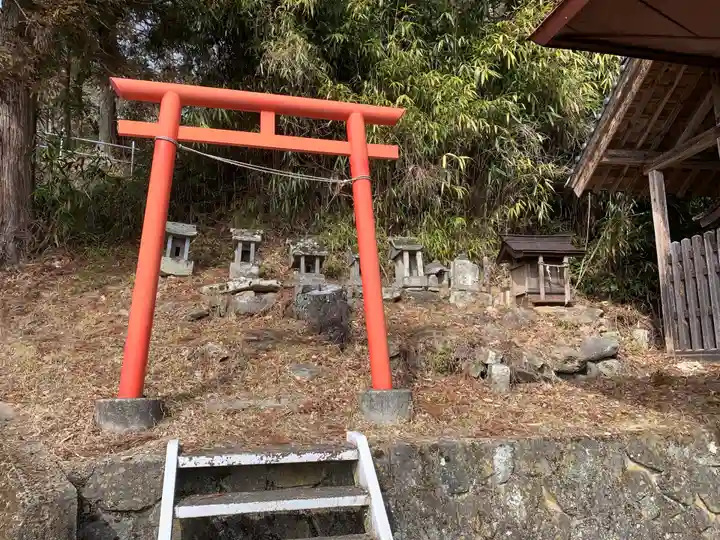 戸澤神社の末社・摂社