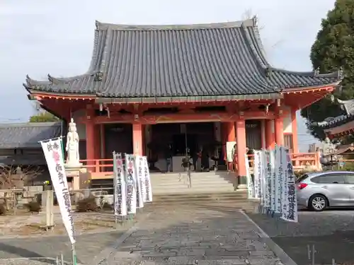 美江寺の本殿・本堂