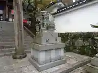 岩屋神社の狛犬