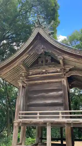 松尾神社の本殿