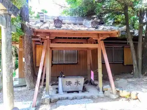 木庭八幡社の手水舎