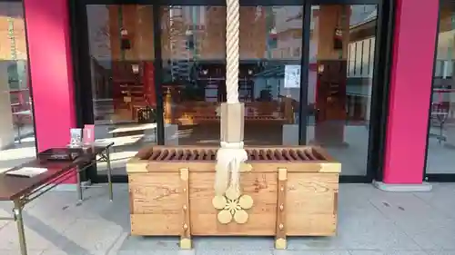 成子天神社の本殿・本堂