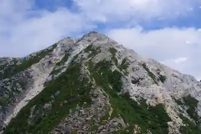 甲斐駒ヶ岳神社本宮の景色