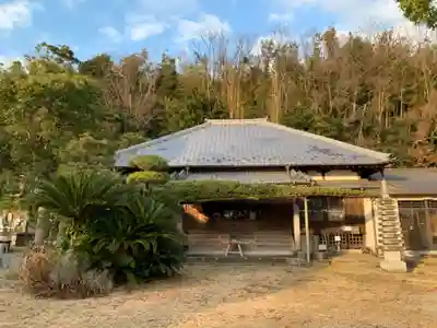 善福寺の本殿・本堂
