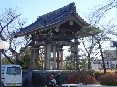 孝道山のその他建物