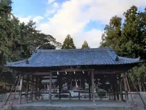 八幡神社の建物その他