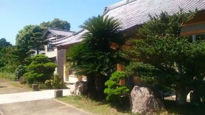 六大寺の本殿・本堂