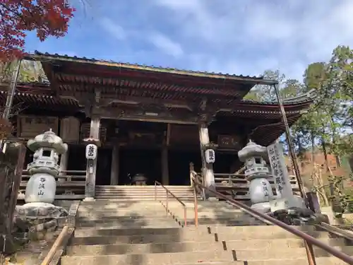 華厳寺の本殿・本堂