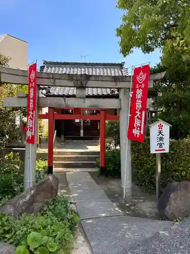 岡山神社の末社・摂社