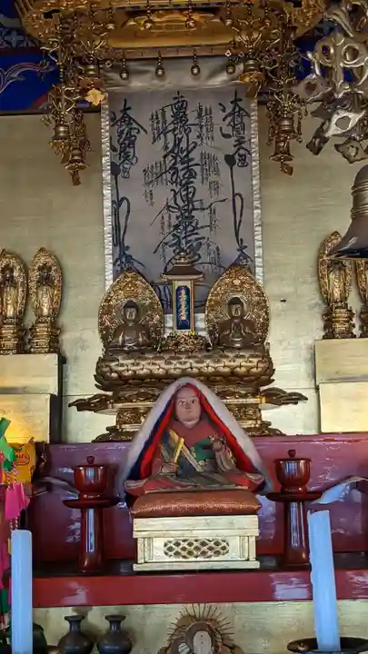 宝満寺の本殿・本堂