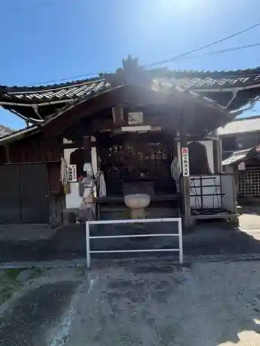 宝全寺の{uncategorized: "未分類", other: "その他", undefined: "問題あり", building: "その他建物", grave: "お墓", sacred_gate: "鳥居", guardian: "狛犬", statue: "像", buddha: "仏像", history: "歴史", nature: "自然", garden: "庭園", animal: "動物", pagoda: "塔", temizu: "手水舎", mountain_gate: "山門・神門", sanctuary: "本殿・本堂", subordinate: "末社・摂社", art: "芸術", scenery: "景色", jizo: "地蔵", ema: "絵馬", goshuin: "御朱印", omikuji: "おみくじ", items: "授与品その他", amulet: "お守り", goshuincho: "御朱印帳", eats: "食事", festival: "お祭り", votive_dance: "神楽", shichigosan: "七五三参", wedding: "結婚式", experience: "体験その他", initially: "初詣", around: "周辺", anti_infection: "感染症対策"}
