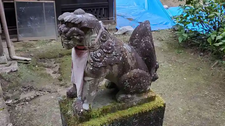 御嶽神社の狛犬