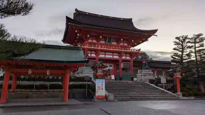 伏見稲荷大社(京都府)