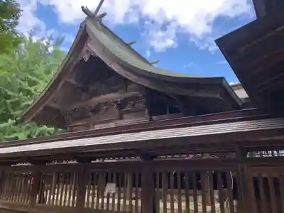 與止日女神社の本殿・本堂