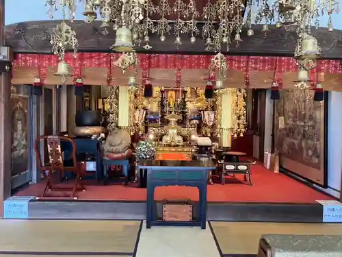 満福寺の本殿・本堂