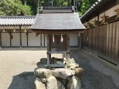 馬見岡綿向神社の末社・摂社