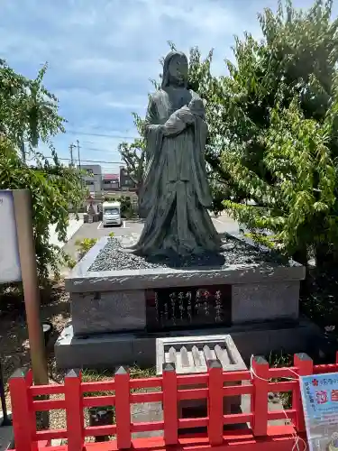 綱敷天満宮の像