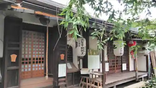 雨宝院の本殿