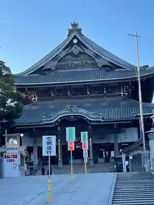 豊川進雄神社の本殿・本堂