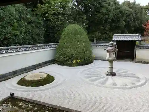 雲龍院の庭園