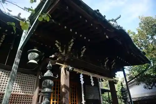 三囲神社の本殿・本堂