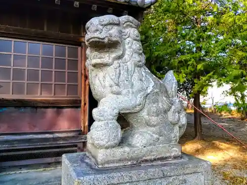 山神社の狛犬