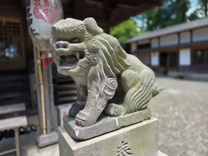 大國魂神社の狛犬