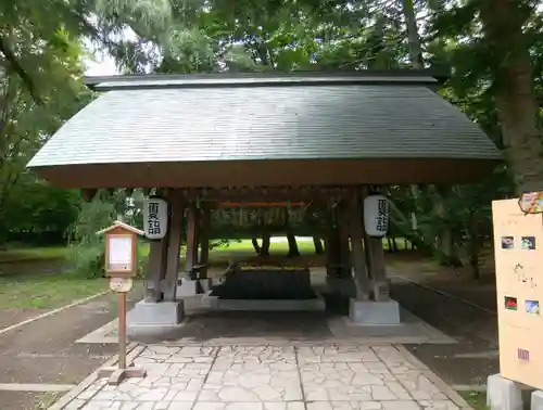 帯廣神社の手水