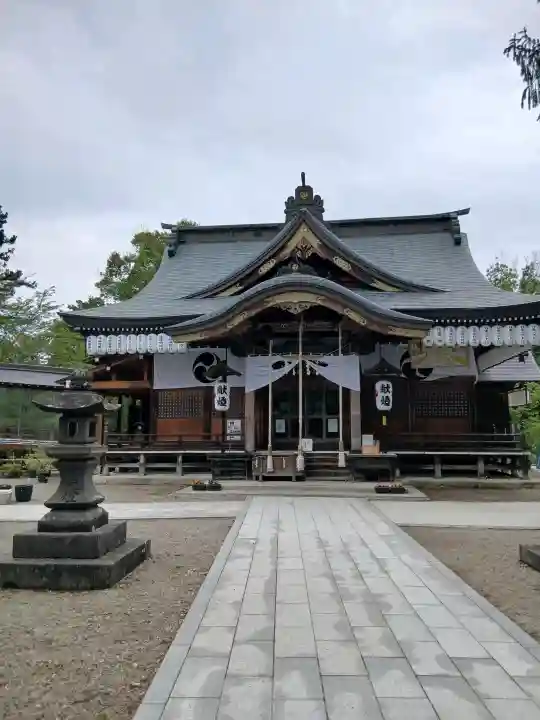 寒河江八幡宮の{uncategorized: "未分類", other: "その他", undefined: "問題あり", building: "その他建物", grave: "お墓", sacred_gate: "鳥居", guardian: "狛犬", statue: "像", buddha: "仏像", history: "歴史", nature: "自然", garden: "庭園", animal: "動物", pagoda: "塔", temizu: "手水舎", mountain_gate: "山門・神門", sanctuary: "本殿・本堂", subordinate: "末社・摂社", art: "芸術", scenery: "景色", jizo: "地蔵", ema: "絵馬", goshuin: "御朱印", omikuji: "おみくじ", items: "授与品その他", amulet: "お守り", goshuincho: "御朱印帳", eats: "食事", festival: "お祭り", votive_dance: "神楽", shichigosan: "七五三参", wedding: "結婚式", experience: "体験その他", initially: "初詣", around: "周辺", anti_infection: "感染症対策"}