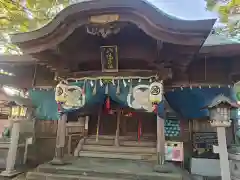 津田八幡神社の本殿