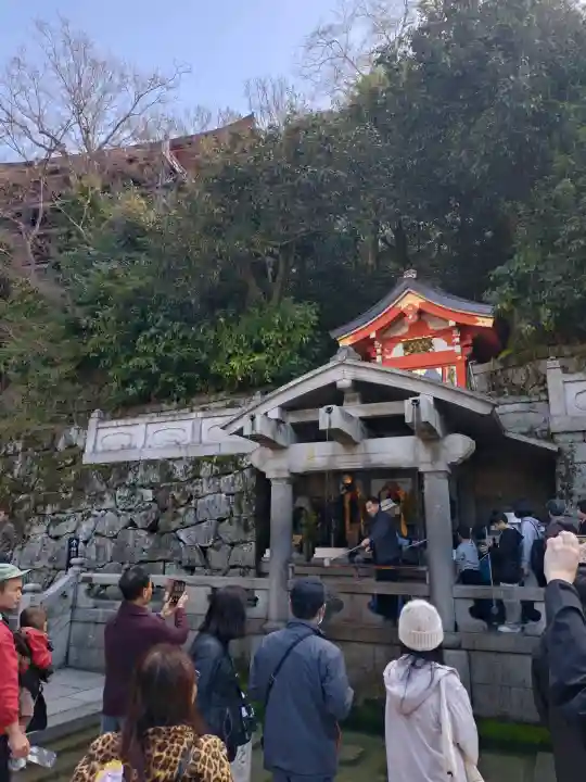 清水寺の{uncategorized: "未分類", other: "その他", undefined: "問題あり", building: "その他建物", grave: "お墓", sacred_gate: "鳥居", guardian: "狛犬", statue: "像", buddha: "仏像", history: "歴史", nature: "自然", garden: "庭園", animal: "動物", pagoda: "塔", temizu: "手水舎", mountain_gate: "山門・神門", sanctuary: "本殿・本堂", subordinate: "末社・摂社", art: "芸術", scenery: "景色", jizo: "地蔵", ema: "絵馬", goshuin: "御朱印", omikuji: "おみくじ", items: "授与品その他", amulet: "お守り", goshuincho: "御朱印帳", eats: "食事", festival: "お祭り", votive_dance: "神楽", shichigosan: "七五三参", wedding: "結婚式", experience: "体験その他", initially: "初詣", around: "周辺", anti_infection: "感染症対策"}