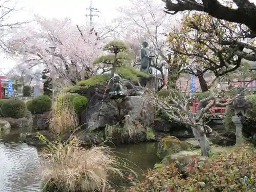 定林寺の庭園