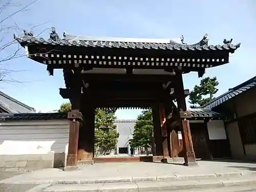 百萬遍知恩寺の山門・神門