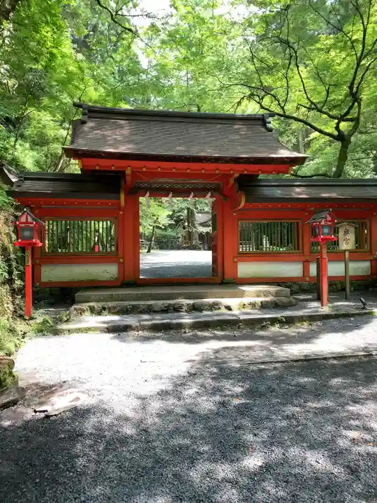 貴船神社の山門・神門