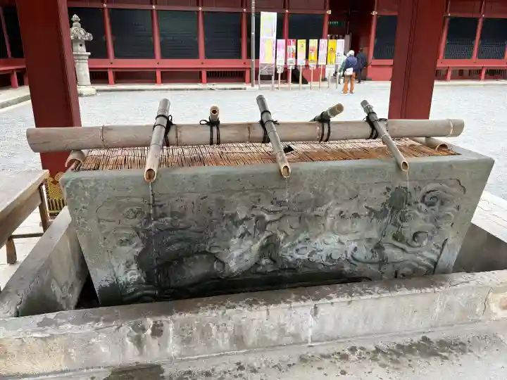 静岡浅間神社の{uncategorized: "未分類", other: "その他", undefined: "問題あり", building: "その他建物", grave: "お墓", sacred_gate: "鳥居", guardian: "狛犬", statue: "像", buddha: "仏像", history: "歴史", nature: "自然", garden: "庭園", animal: "動物", pagoda: "塔", temizu: "手水舎", mountain_gate: "山門・神門", sanctuary: "本殿・本堂", subordinate: "末社・摂社", art: "芸術", scenery: "景色", jizo: "地蔵", ema: "絵馬", goshuin: "御朱印", omikuji: "おみくじ", items: "授与品その他", amulet: "お守り", goshuincho: "御朱印帳", eats: "食事", festival: "お祭り", votive_dance: "神楽", shichigosan: "七五三参", wedding: "結婚式", experience: "体験その他", initially: "初詣", around: "周辺", anti_infection: "感染症対策"}