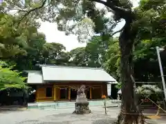 白山神社の本殿