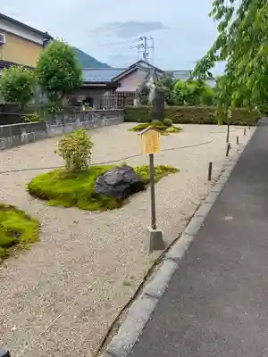 蓮光寺(福井県)