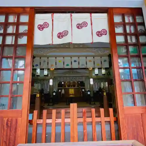 難波八阪神社の本殿・本堂