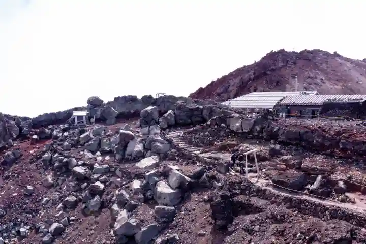 富士山頂上浅間大社奥宮(静岡県)
