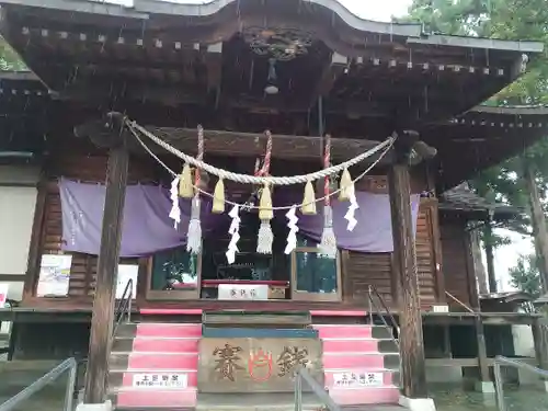 小泉稲荷神社の本殿